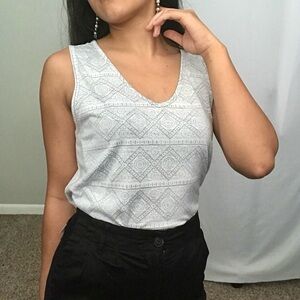 Awake Gray Sleeveless Tank Top with Crew Neck and Lace Pattern